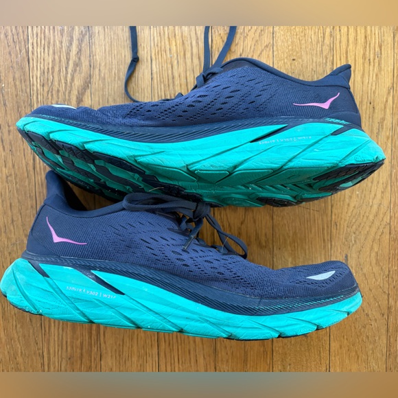 Hoka Women’s Clifton 8 Running Shoes in Outer Space Size 9.5B US Style 1119394 - Picture 5 of 9